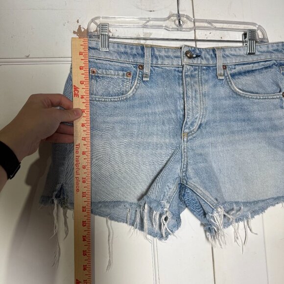 Rag & Bone Dre Low-Rise Denim Shorts in Dagger Blue Wash Size 27 Jean Shorts - Picture 5 of 12